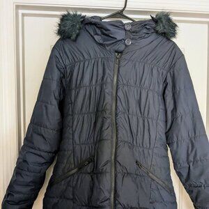 Columbia navy blue puffer with navy blue fury hood